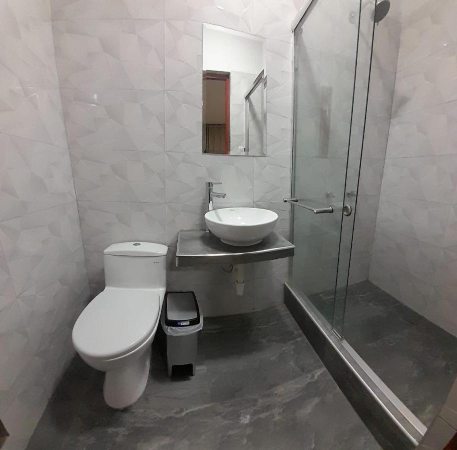 Ronald Hotel Churin Dış mekan fotoğraf